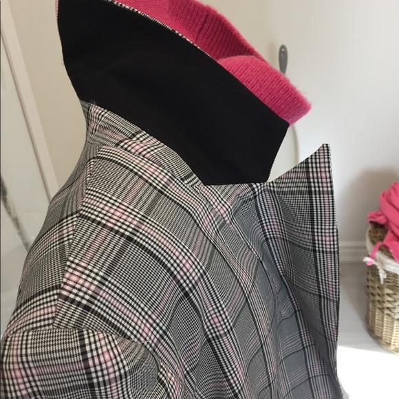 Pink Tartan plaid blazer - Picture 8 of 8